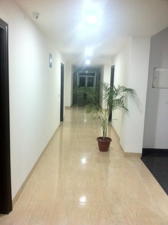 Cyber Inn Gurgaon Esterno foto